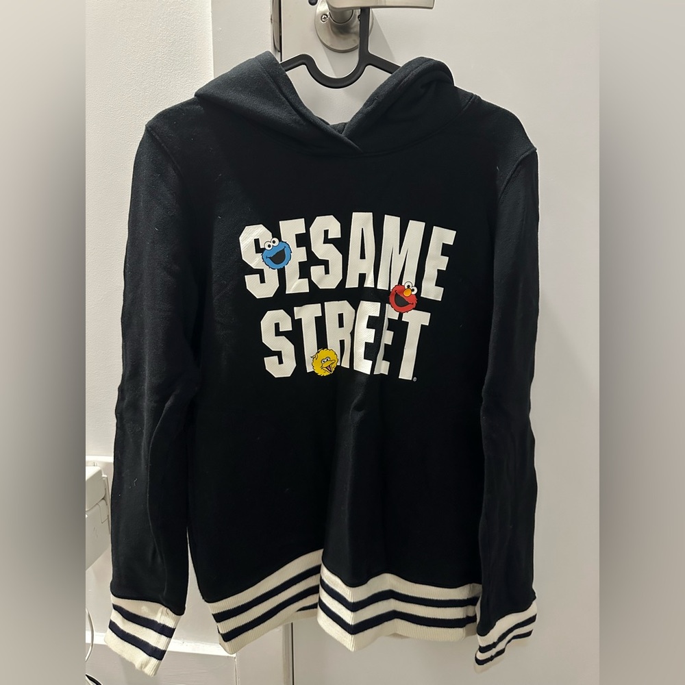Uniqlo Sesame Street hoodie